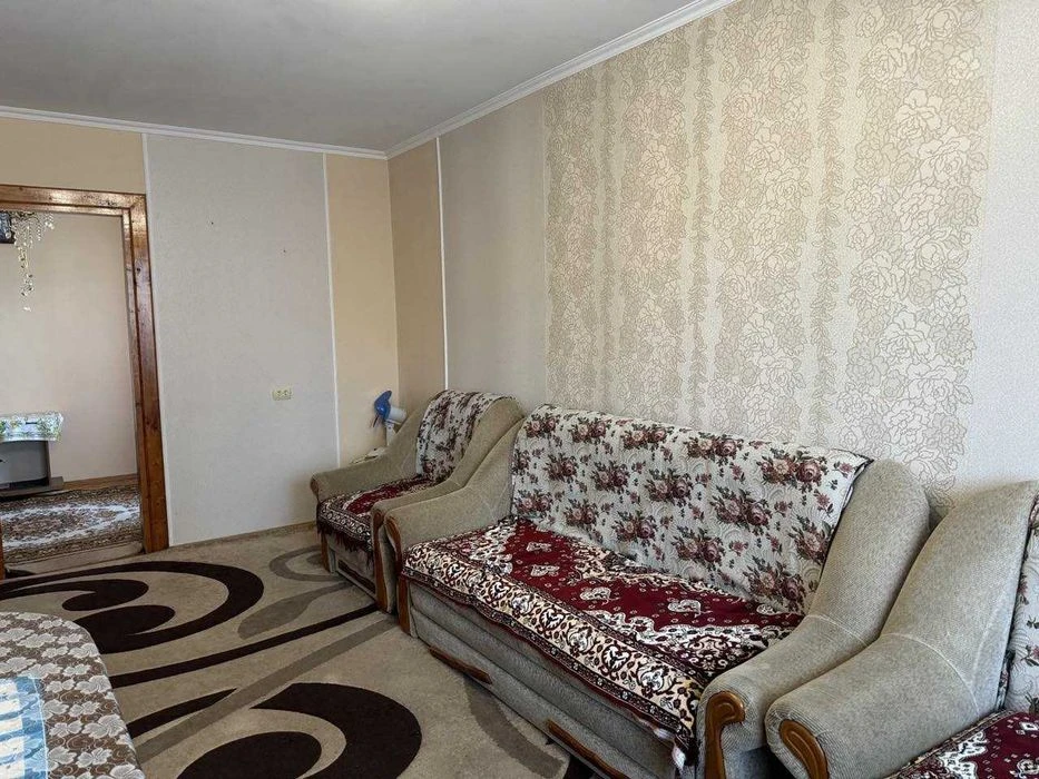 Продаж 4 кімнатної квартири по вул Пасічна 73.1м2 (Панельний