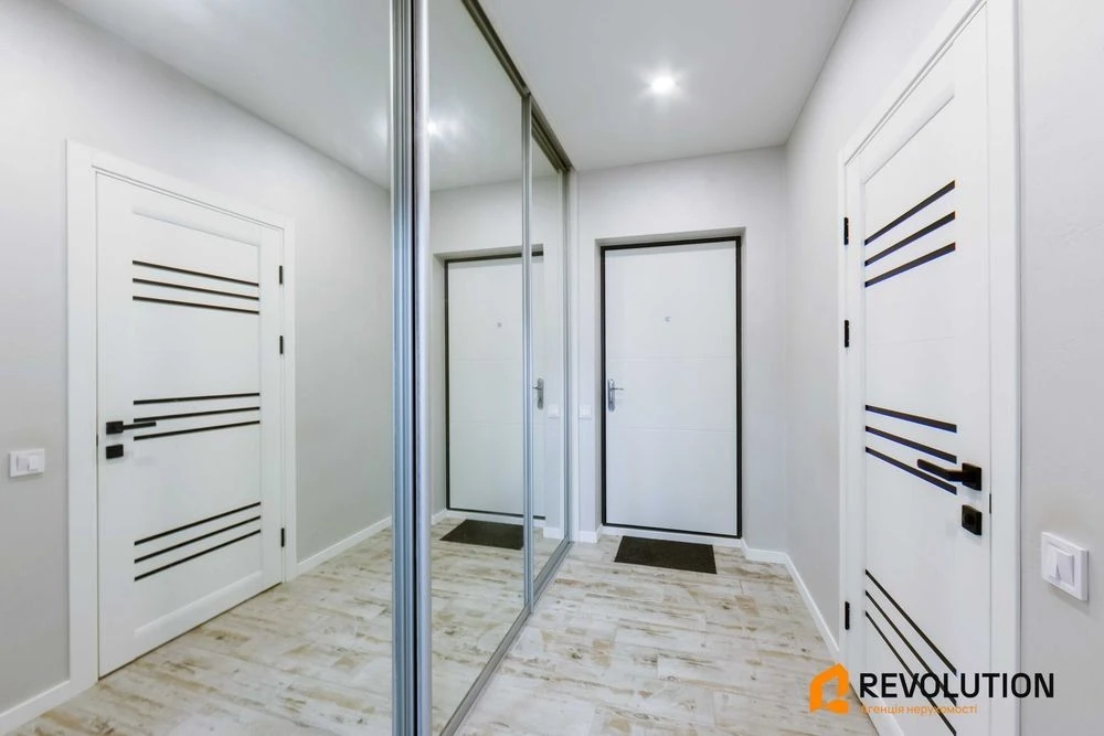 Без комісії. Продаж 1к квартири 35.9м2, ЖК Нова Англія Голос
