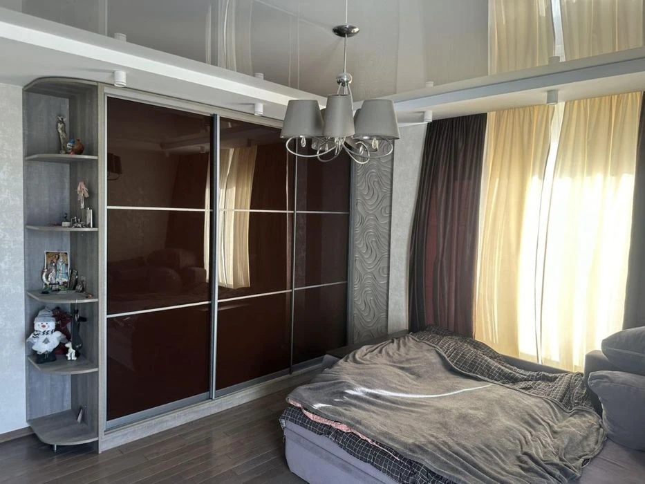 Продаж 3 кім + кухня вітальня в новобудові Мазепи Спартак