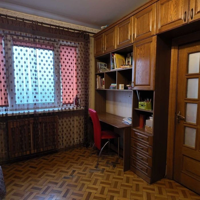3-кімнатна квартира по вул. Райдужна. Воскресенка. Троєщина.