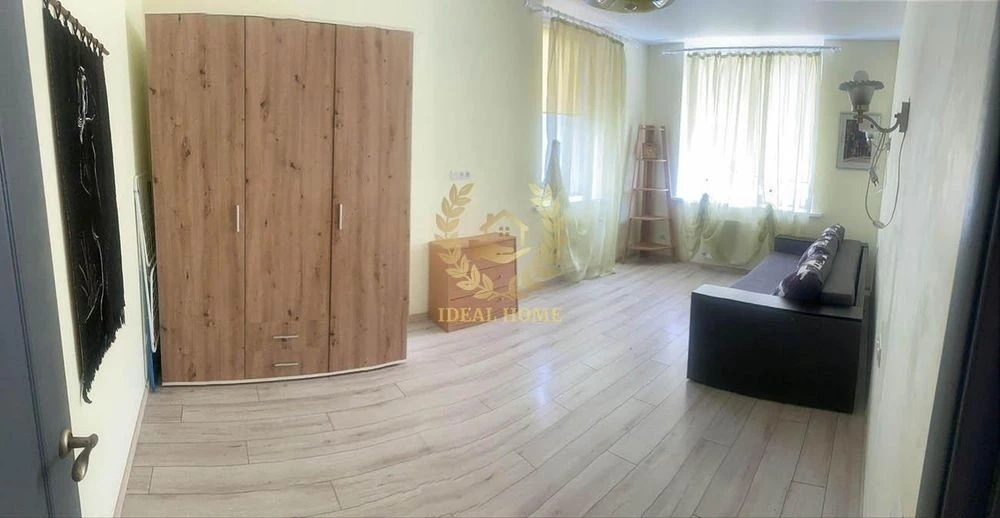 Продам квартиру вул Мелетія Смотрицького
