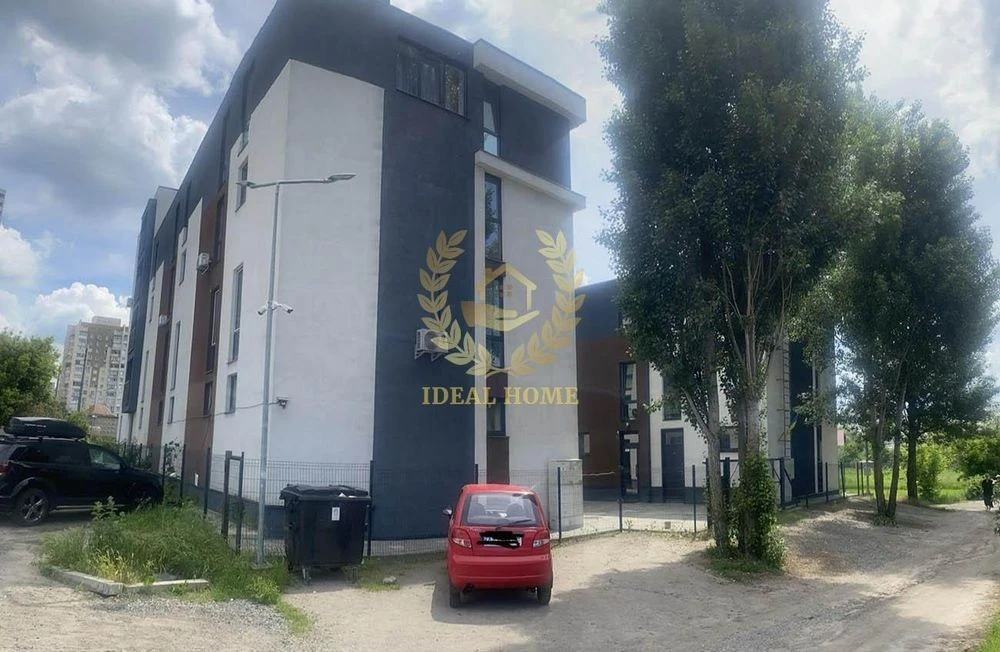 Продам квартиру вул Мелетія Смотрицького