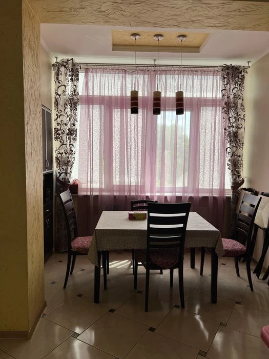 Продаж БЕЗ КОМІСІЇ 3-кімнатної  квартири 95 м² з ремонтом, м