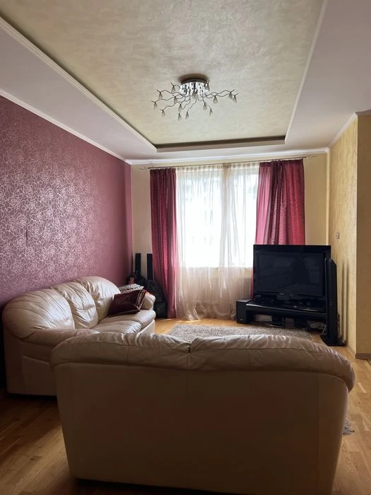 Продаж БЕЗ КОМІСІЇ 3-кімнатної  квартири 95 м² з ремонтом, м