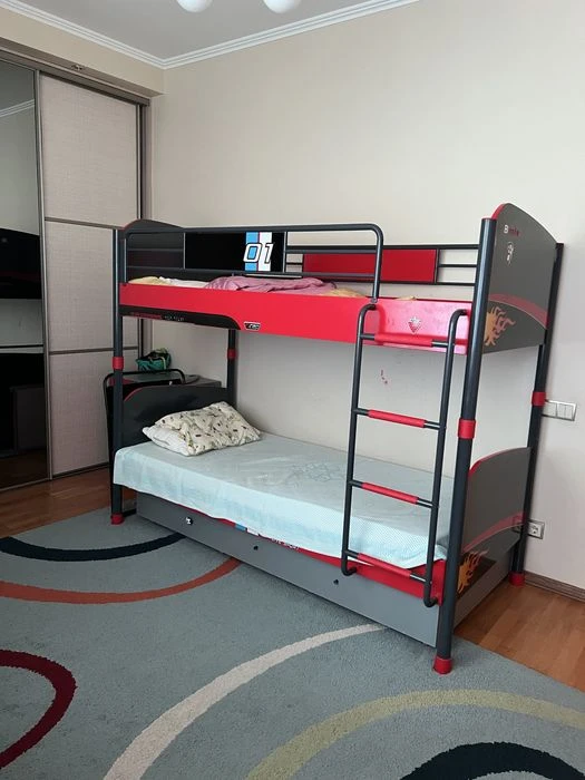 Продаж БЕЗ КОМІСІЇ 3-кімнатної  квартири 95 м² з ремонтом, м
