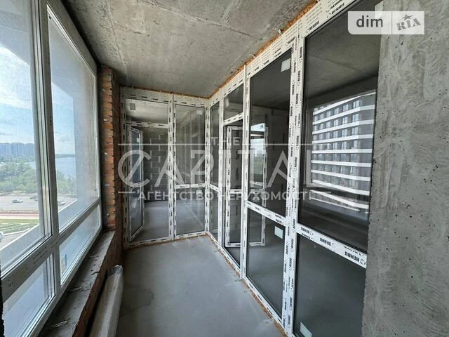 For sale 2-room apartment 82 sq. m. on Zdolbunivska Street 4 • ID 346
