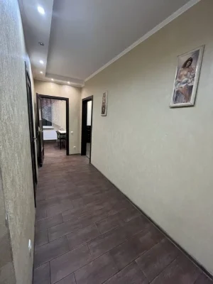 1 кім кв ЖК Стародарницький Харківське шосе 17а