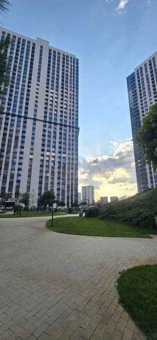 Продаж 2-кімнатна в ЖК «Метрополіс» - готовий дизайн-проєкт,