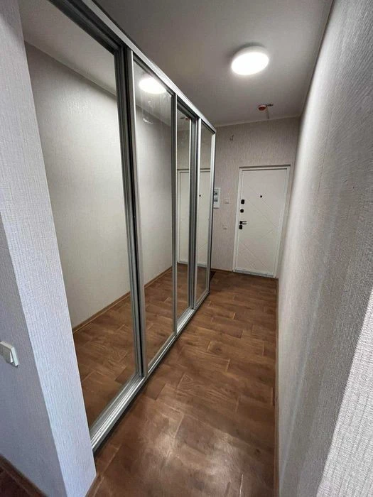 Продаж 1-к. квартири, вул Ревуцького 54-Б, ЖК Ревуцький, дво