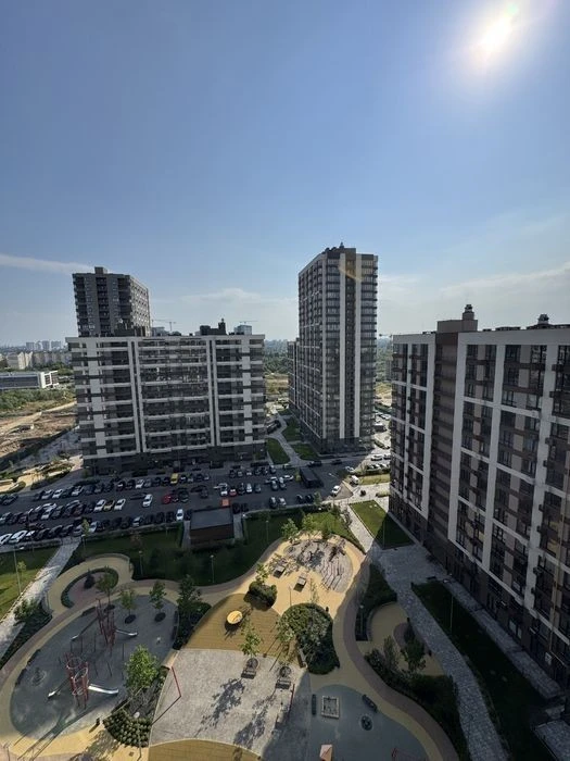 Продаж 2к квартири 69м2 в ЖК Варшавський-2. Олександра Олеся