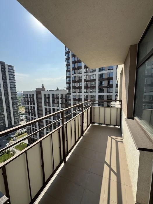 Продаж 2к квартири 69м2 в ЖК Варшавський-2. Олександра Олеся