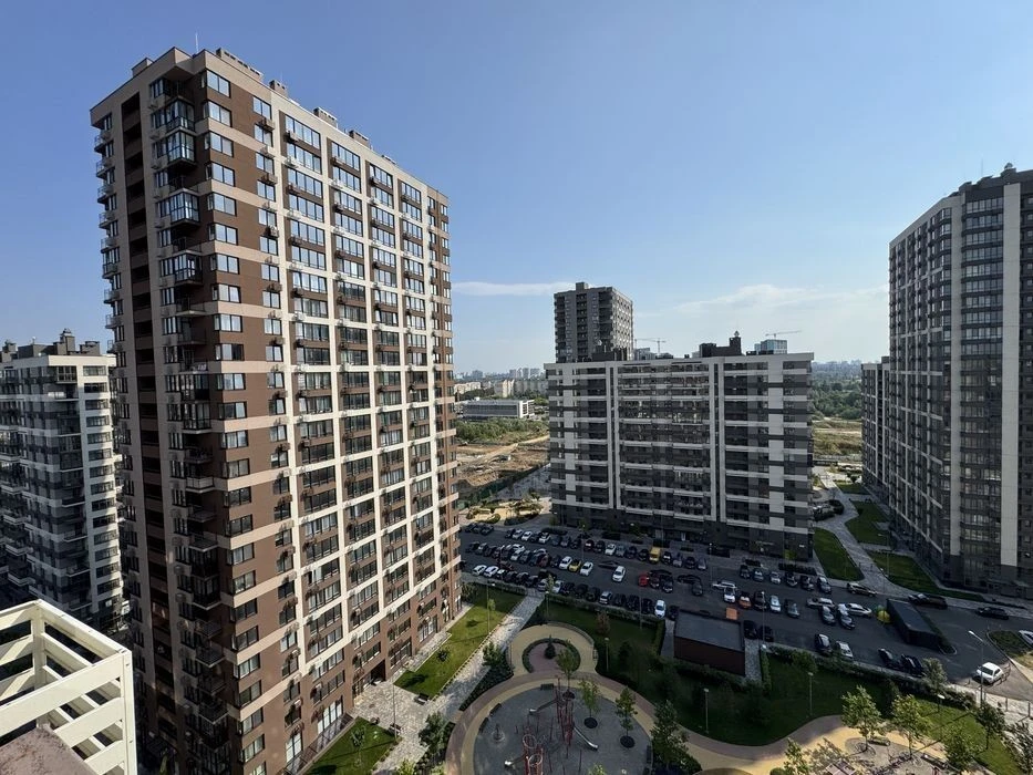 Продаж 2к квартири 69м2 в ЖК Варшавський-2. Олександра Олеся