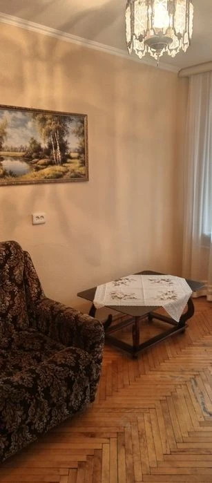 Д. Антіпова 4 (Славгородська), 7/9 пов. 55 кв. м. газ.