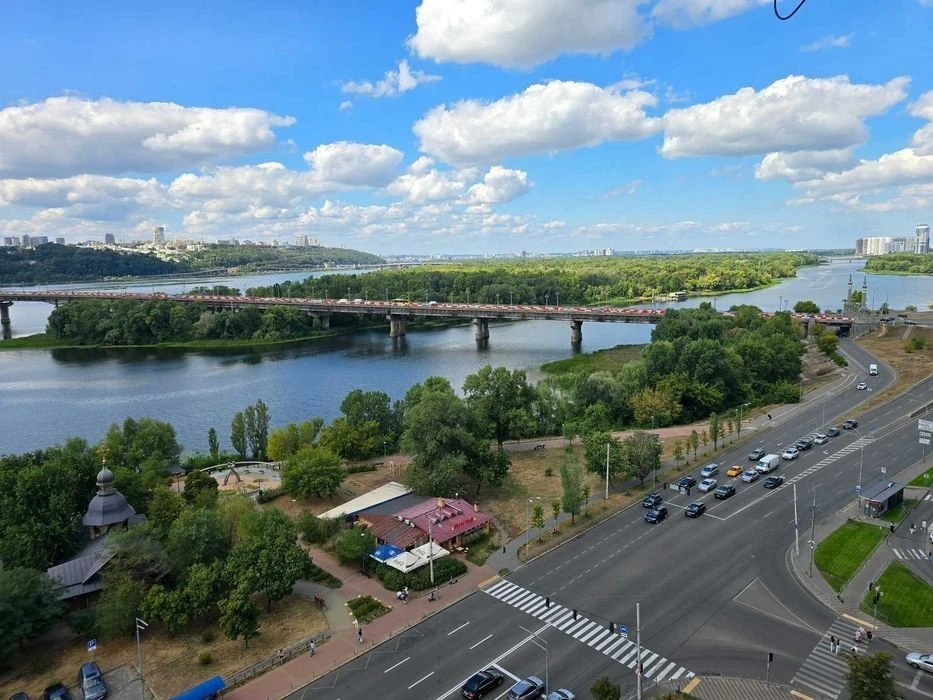 Видова квартира на Дніпро | 69 м² | 15 поверх | Дніпровська