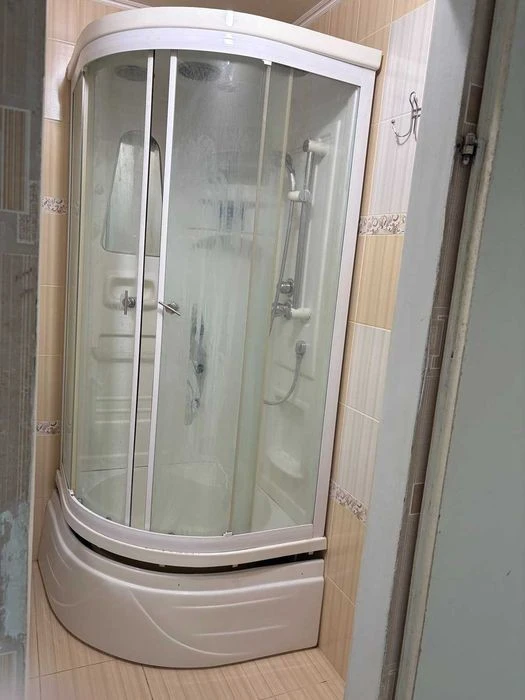 Продам просторную 3-х комн. квартиру, 78 кв. м., Лаврухина,