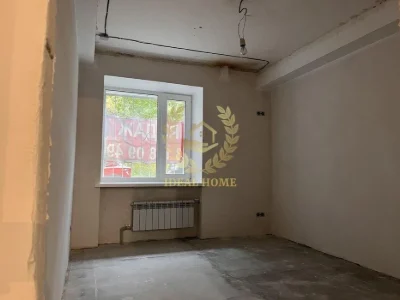 Продаж 3-к квартири з окремим входом, біля метро Сирець. Мож