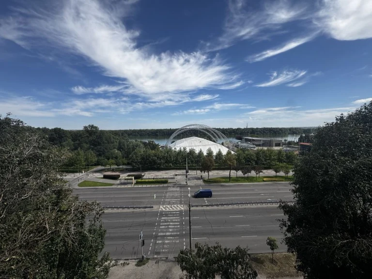 Продам 4х ком квартиру Перемога, Победа