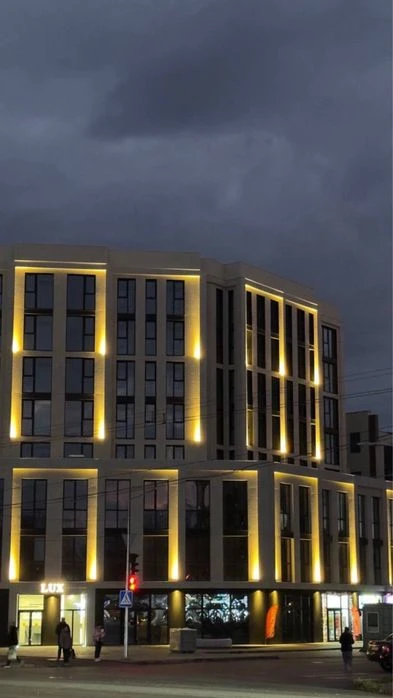 Продам гарну квартиру класу люкс в Центрі міста, без комісії