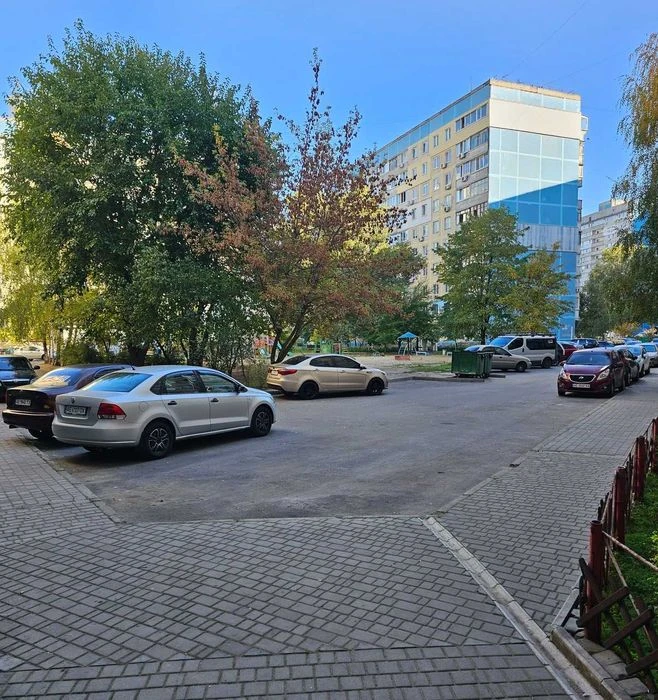 Продам 4-к квартиру (84м2) с ремонтом на ж/м Фрунзенский / К