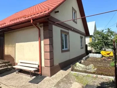 Будинок. Дніпро, Бориспільська
