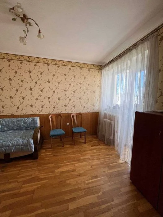 3 комнатная квартира в новом, кирпичном доме на Заболотного