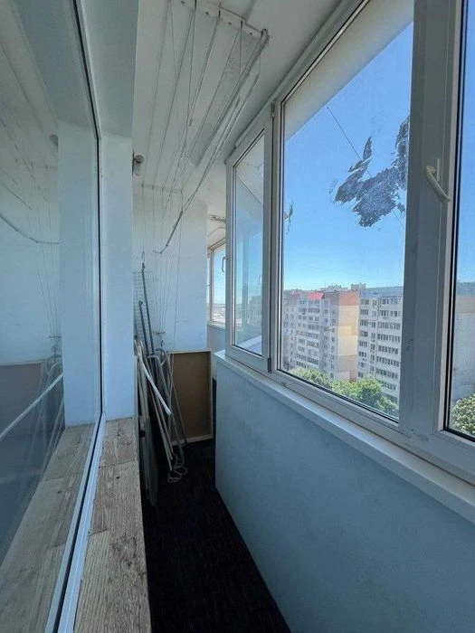 3 комнатная квартира в новом, кирпичном доме на Заболотного