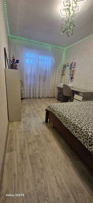 ПРОДАЖА 3-комнатной квартиры на среднем этаже