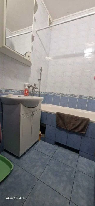 ПРОДАЖА 3-комнатной квартиры на среднем этаже