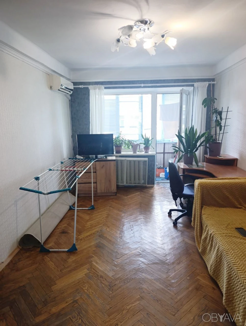 м. Дарница пешком. Сдам квартиру.