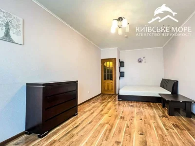 Оренда 1-кімнатної квартири 52 м², Воскресенська вул., 12А