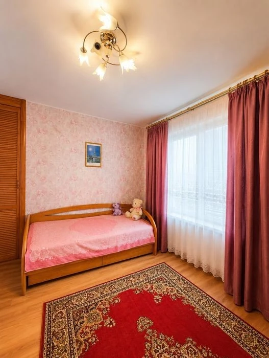 Класний будинок 164 метри на ДВРЗ, вул. Рогозовська.