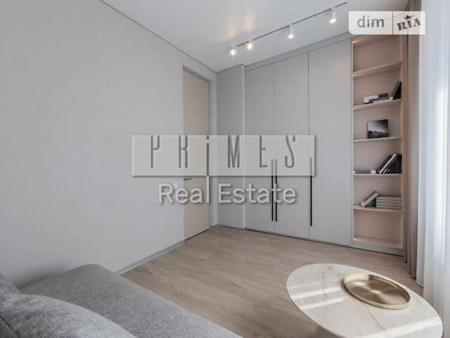Sale of 3-room apartment 82 sq. m on Ioanna Pavla II 6/1 street • ID