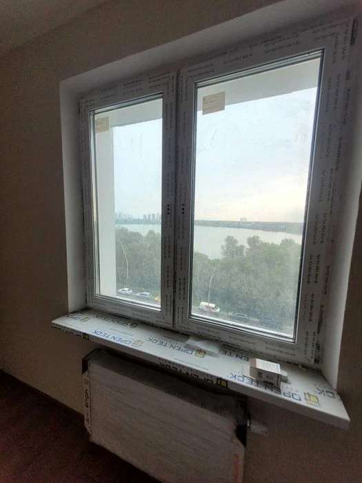 Продам 2к Дарницкий р-н ЖК Ревуцкий ул Ревуцкого 54,рядом ме