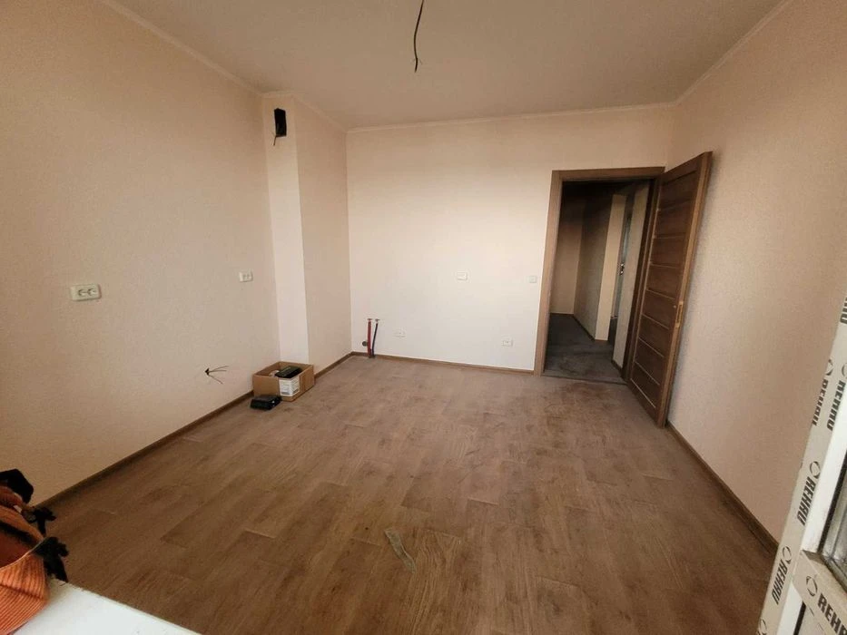 Продам 2к Дарницкий р-н ЖК Ревуцкий ул Ревуцкого 54,рядом ме