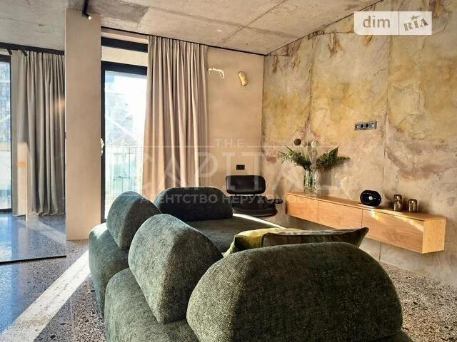 Sale of 2-room apartment 50 sq. m on Naberezhno-Rybalskaya street