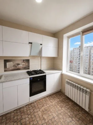 Продаж! Двухкімнатна квартира вул.Мельника