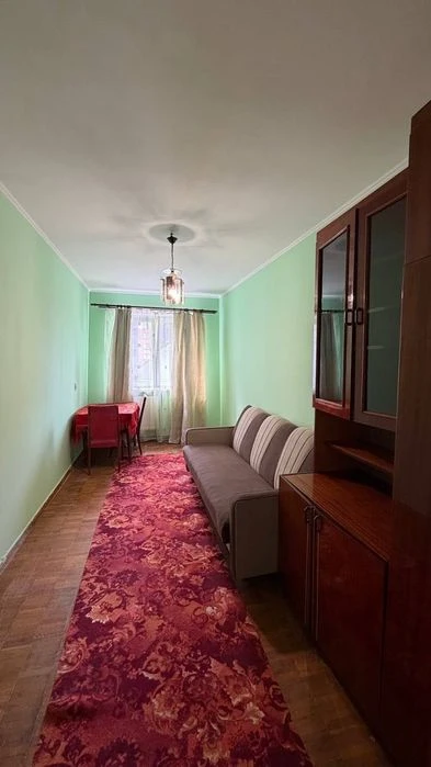Продаж 2к квартири (вторинна) по вул. Незалежності