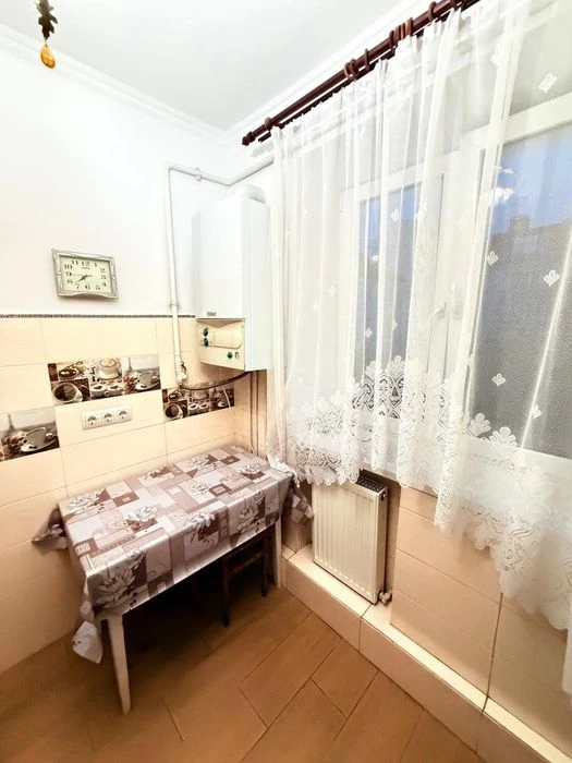 Продаж 2к квартири (вторинна) по вул. Незалежності