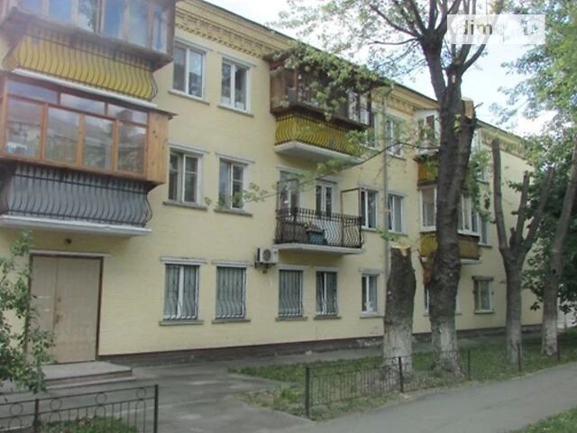 Довготривала оренда 1к квартири на вул. Карела Чапека 5 • ID