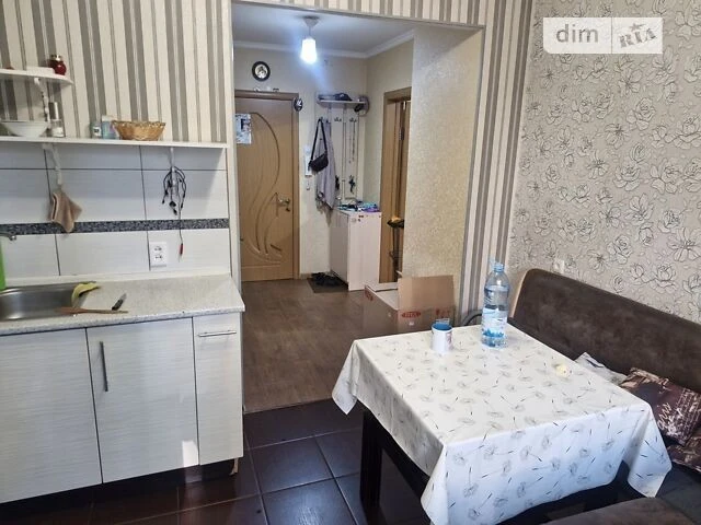 Довготривала оренда 1к квартири на вул. Райдужна 29 • ID 347