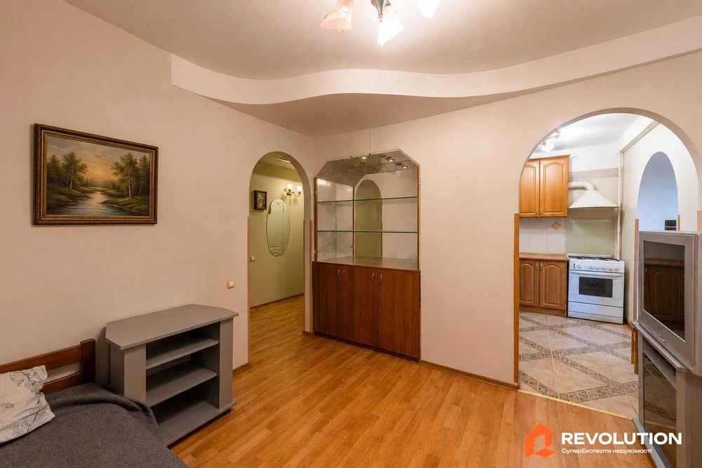 Без комісії. Продаж 3к квартири 64м2, вул. Жмеринська 4 Свят
