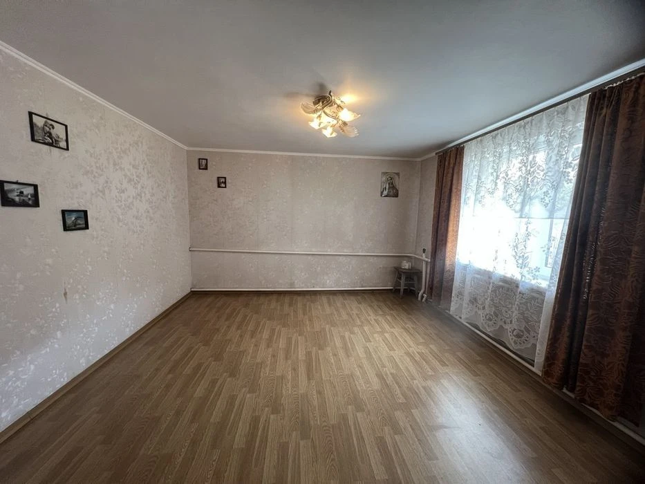 Продам дом б.Гвардейский Центр города