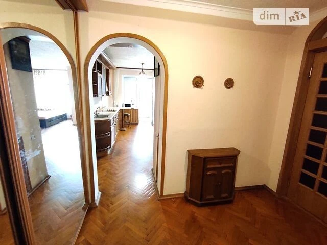Довготривала оренда 1к квартири на вул. Юності 8/2 • ID 3477