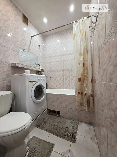 Продаж 1к квартири 32.01 кв. м на вул. Будівельників 5 • ID