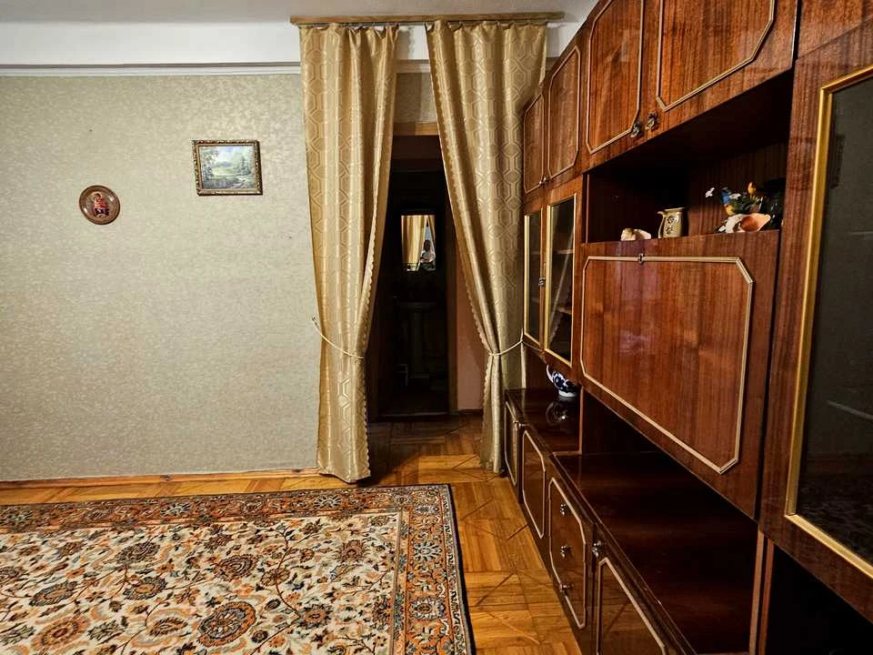 Квартира. Київ, Вифлеємська вул. (Академіка Шліхтера)