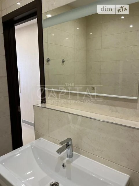 Продаж 3к квартири 105 кв. м на вул. Євгена Харченка 47Б • I