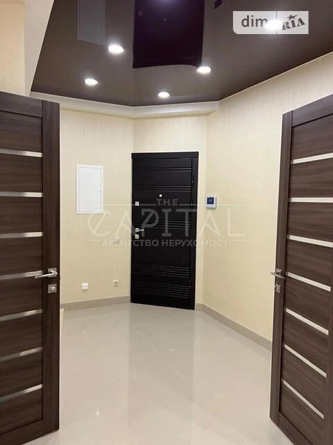 Продаж 3к квартири 105 кв. м на вул. Євгена Харченка 47Б • I