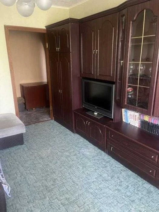 Продам 3 кімн. квартиру Нові Будинки