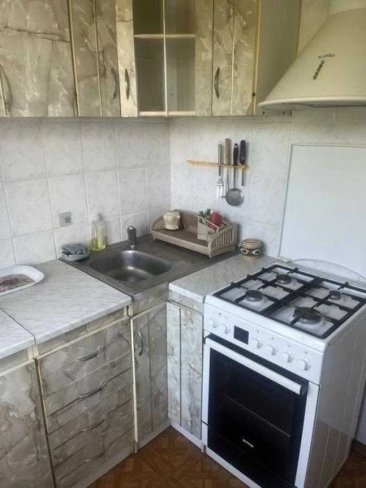 Продам 3 кімн. квартиру Нові Будинки