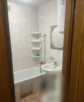 Продам 3 кімн. квартиру Нові Будинки